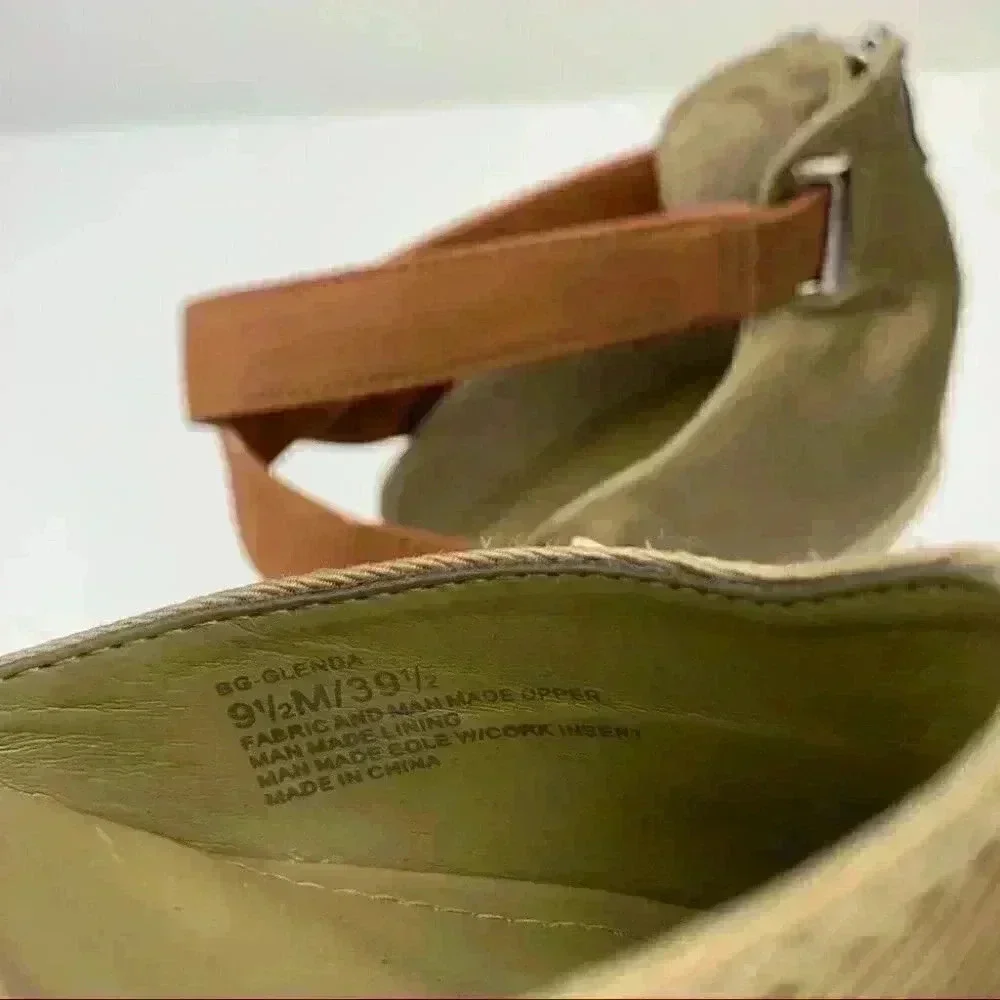Bcbgeneration platform wedge 9.5 39.5 Espadrilles